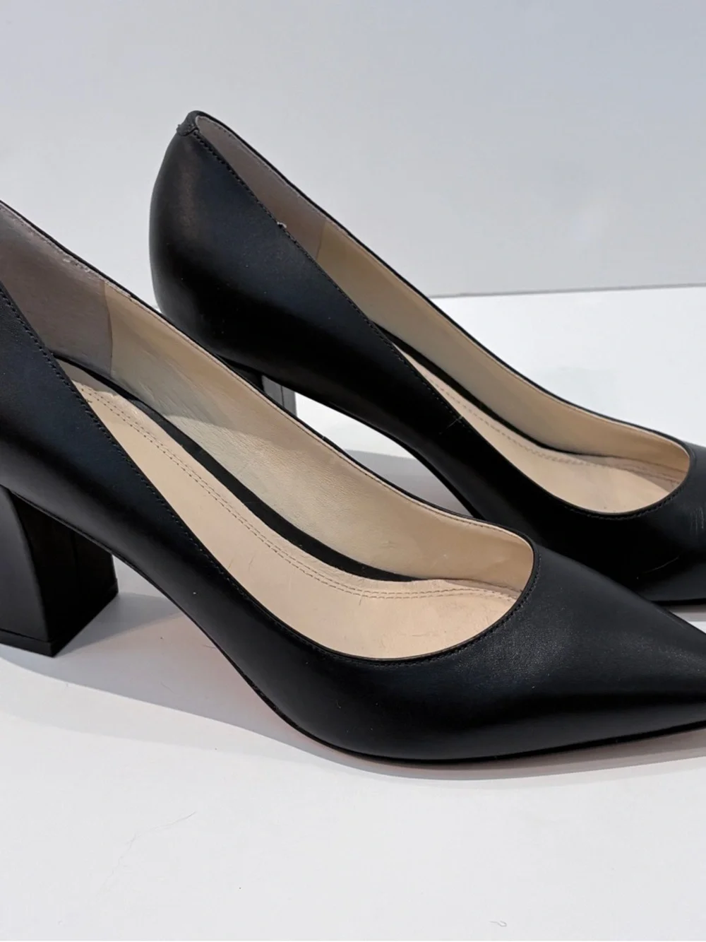 Marc Fisher Black Pointed-Toe Leather Pumps - Picture 3 of 8